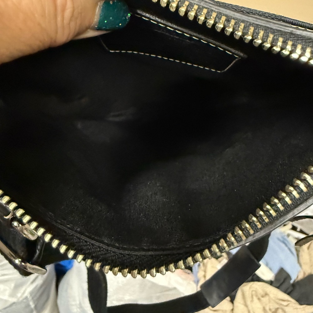 Coach Stylish Black and White Crossbody Bag - Picture 5 of 7
